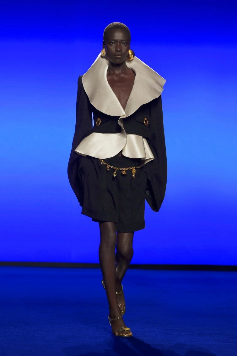 schiaparelli RTWSS25 1808 66f7dad3089de big.jpeg