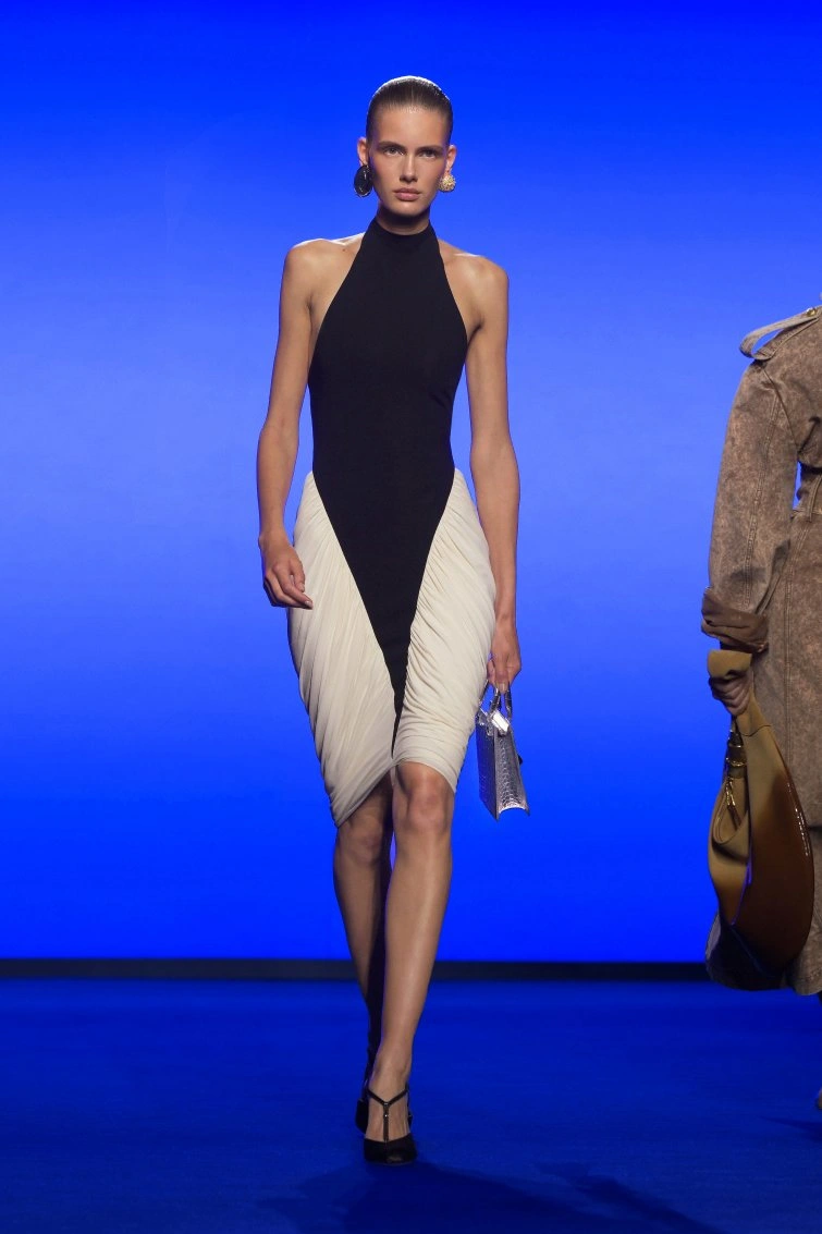 schiaparelli RTWSS25 1830 66f7de44b1786 big.jpeg