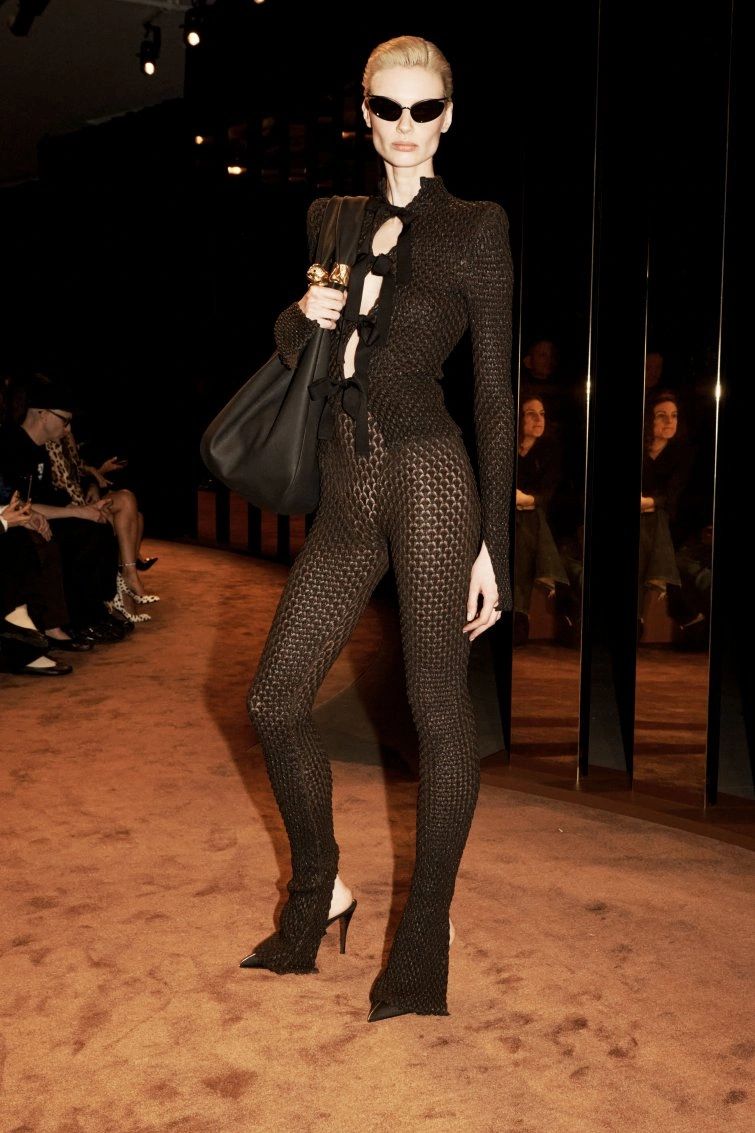 schiaparelli RTWFW2556 1898 67ca342036dca big.jpeg