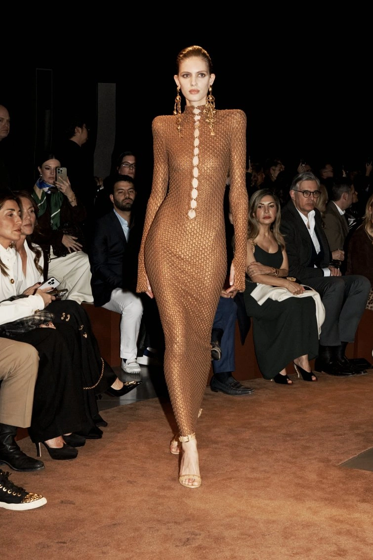 schiaparelli RTWFW2556 1899 67ca3431f29e1 big.jpeg