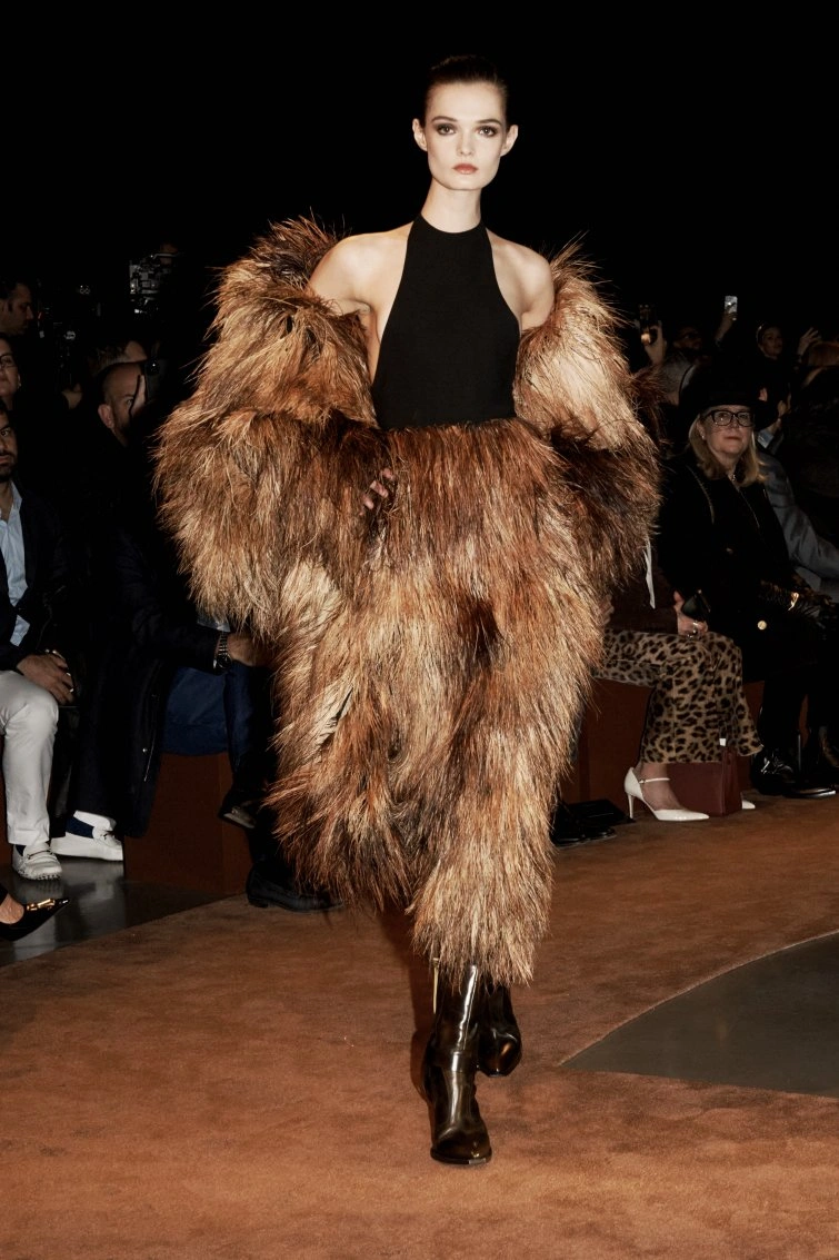 schiaparelli RTWFW2556 1902 67ca34655298a big.jpeg