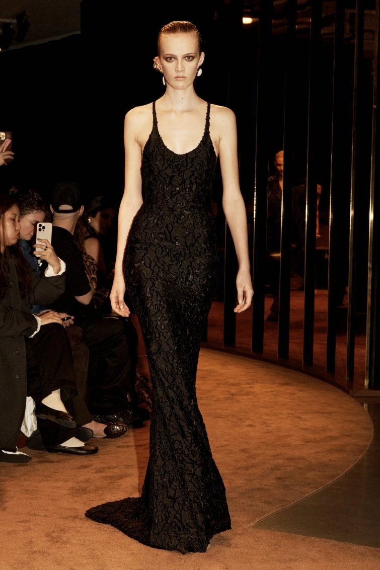 schiaparelli RTWFW2556 1917 67ca358590dcd big.jpeg
