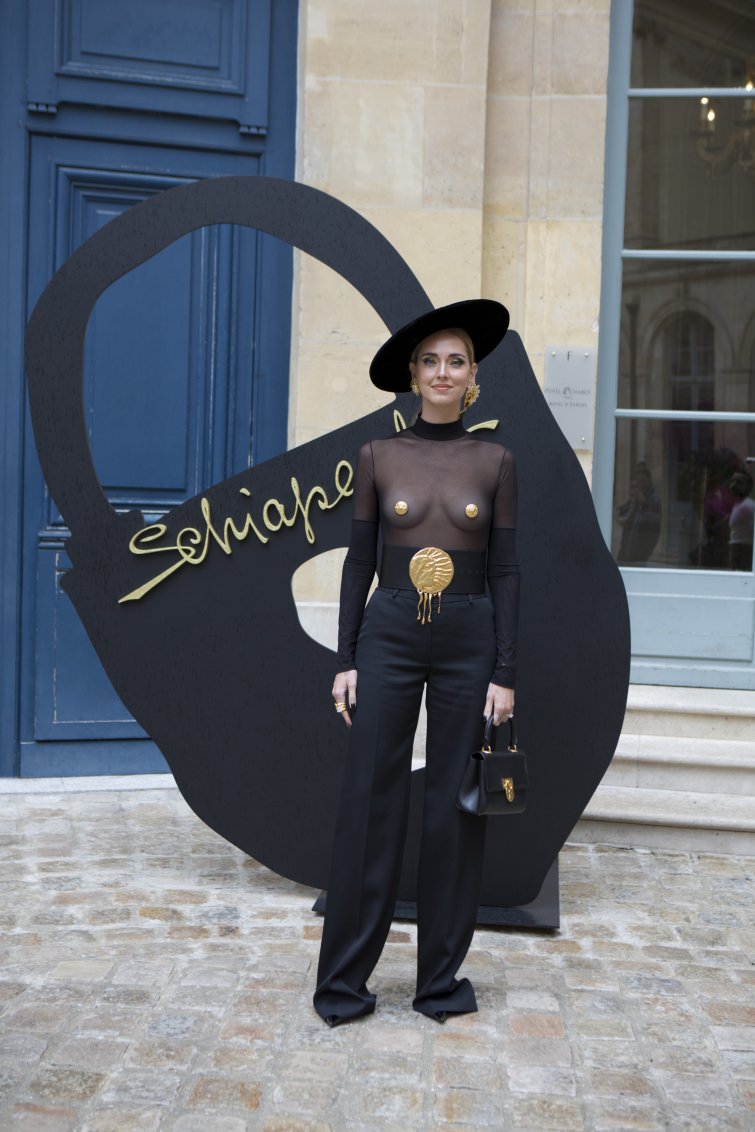 Chiara Ferragni attends the Louis Vuitton Ready To Wear Fall/Winter  2022-2023 fashion collection, unveiled during the Fashion Week in Paris,  Monday, March 7, 2022. (Photo by Vianney Le Caer/Invision/AP Stock Photo 