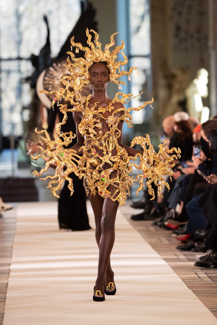 Maison Schiaparelli Haute Couture SpringSummer Collection 2022 29