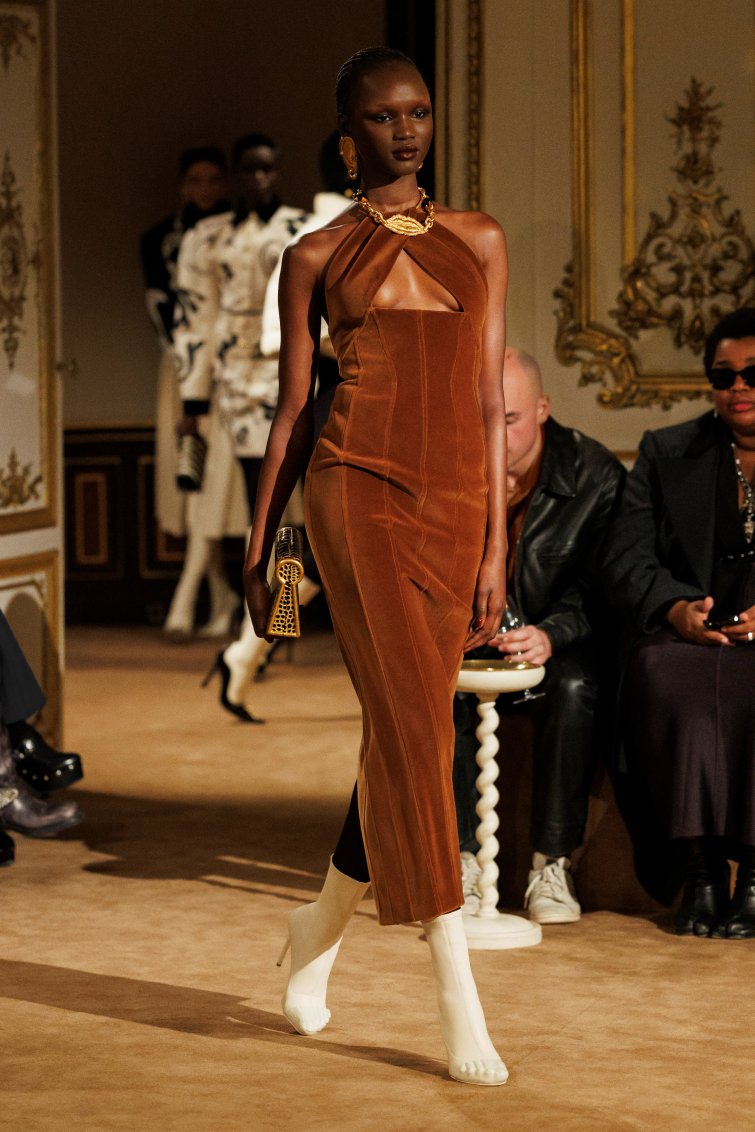 Maison Schiaparelli - Ready-to-Wear Fall-Winter 2023/24 - looks