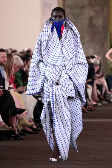Maison Schiaparelli - Haute Couture Fall-Winter 2023/24 : 20 / 30 - LOOK 20