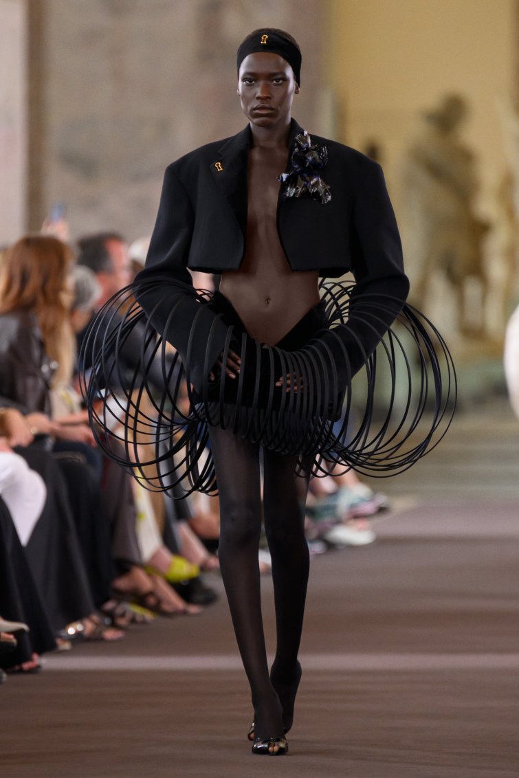 Maison Schiaparelli - Haute Couture Fall-Winter 2023/24