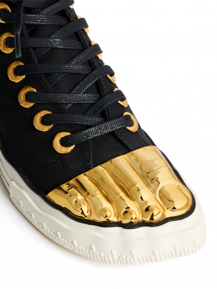Elsa schiaparelli shoes on sale